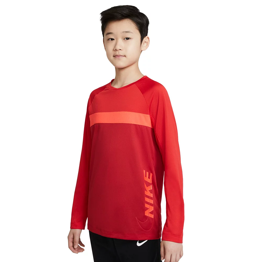 Boys 8-20 Nike GFX Ready Training Top - Image 4