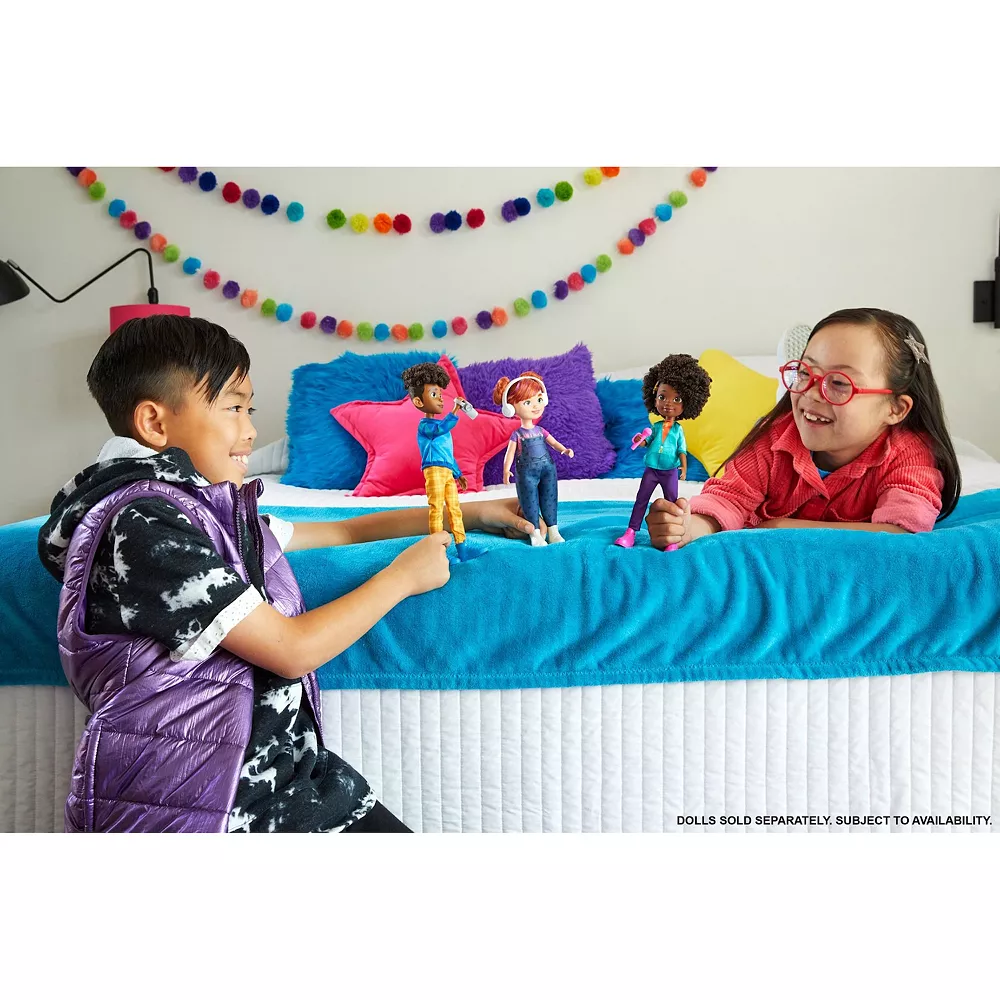 Mattel Karma's World Karma Grant Doll - Image 6